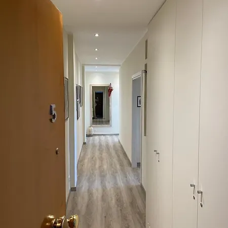 Caprice 2.0 بسكييرا ديل غاردا